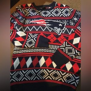 Mens size medium New England patriots sweater holiday NFL